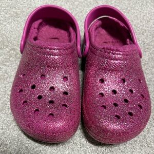 Excellent Condition-Kids Lines Sparkly Pink Glitter Crocs-Size J1